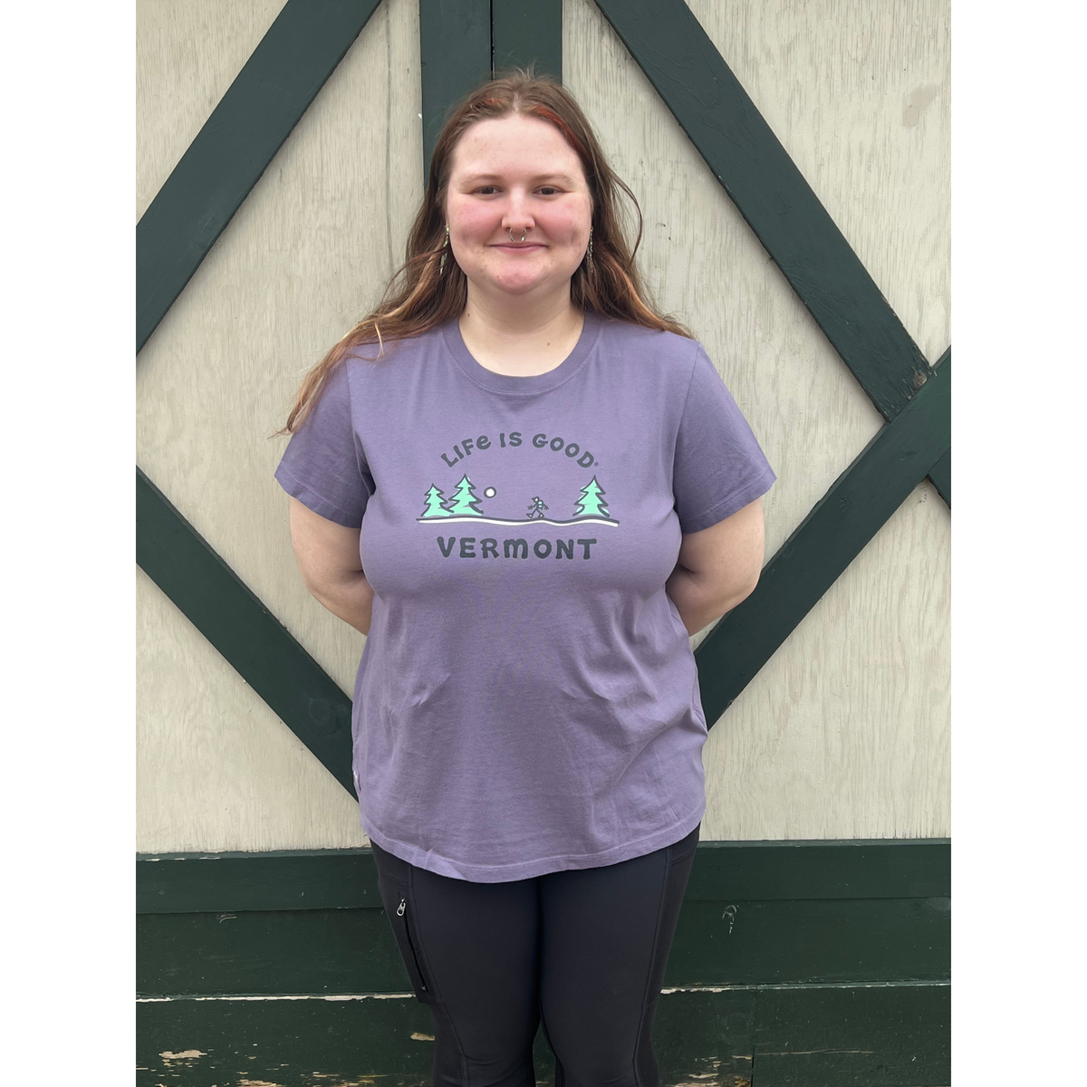 Life Is Good Women's Hiking Vista Crusher Tee - Dusk Purple