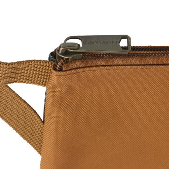 Carhartt zoomed in zipper