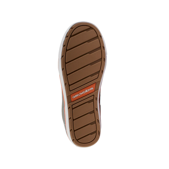 Brown sole of a shoe with 'Grundéns' branding on a white background
