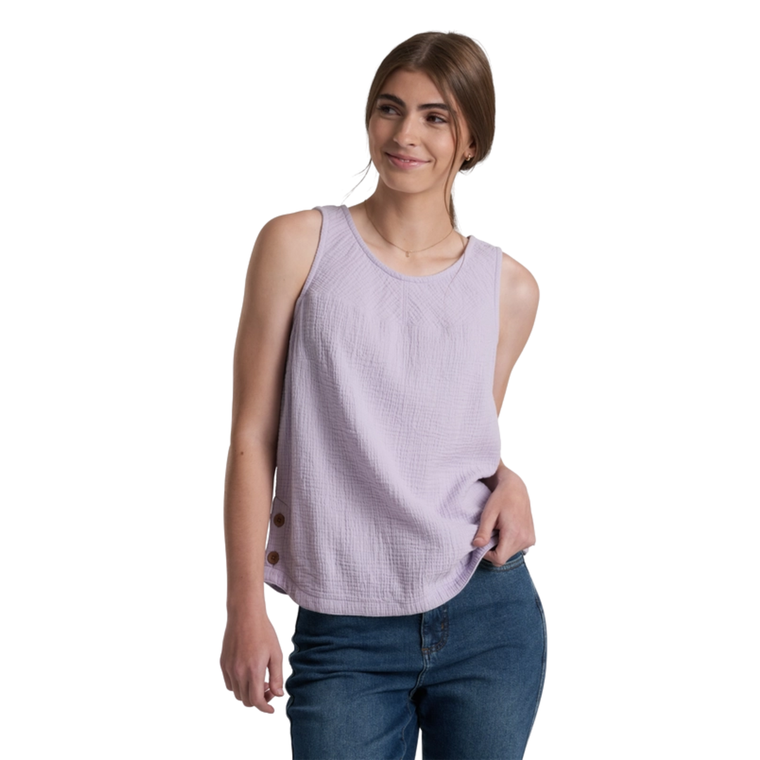 purple tank top