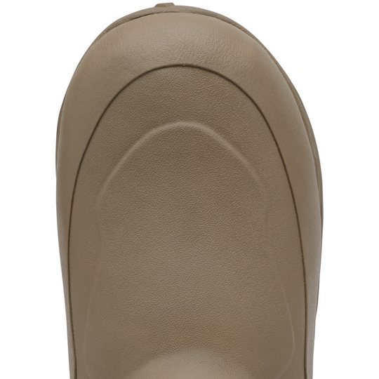 brown hunting boot top of rubber toe
