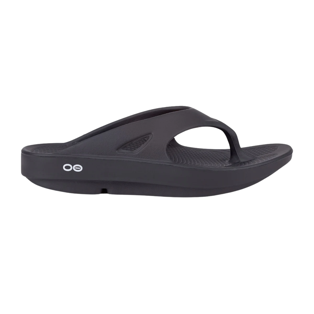 Black sandal with 'oo' branding on a white background