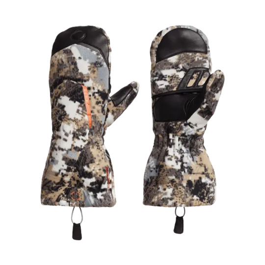 camo insulated mittens on white background