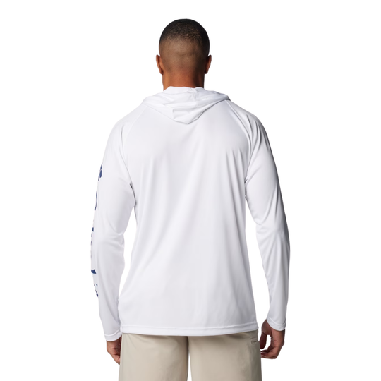 back of man wearing Columbia Men's PFG Terminal Tackle Hoodie - White on white background
