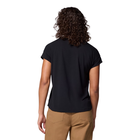 back of woman wearing Columbia Women's Daniela Falls Short Sleeve Shirt - Black on white background