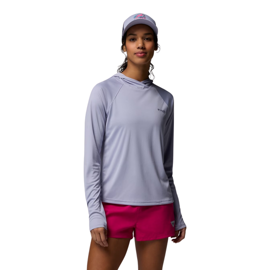 woman wearing Columbia Women's PFG Tidal Tee II Hoodie - New Moon on white background