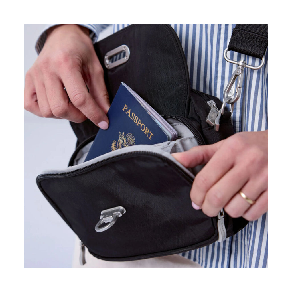 Baggallini Coastal Flip Lock Camera Bag Crossbody - Black - Lenny's Shoe & Apparel