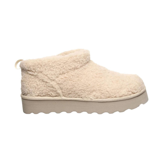 Cream sherpa ankle boot with thick beige platform sole