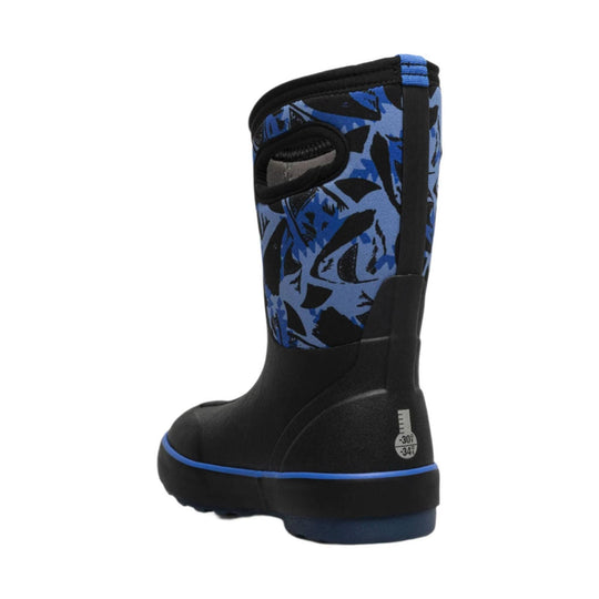 Black winter boot with blue patterned shaft and blue trim