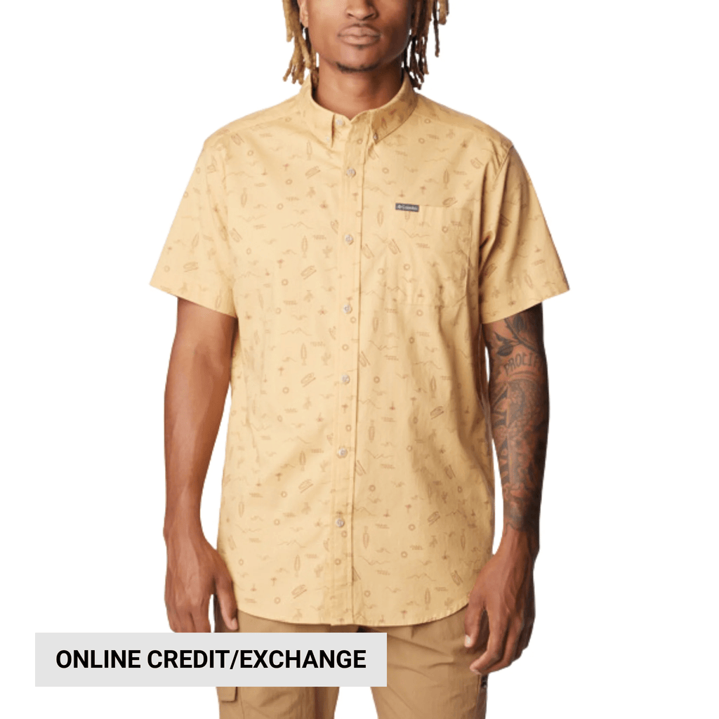 Columbia Men's Rapid Rivers Printed Short Sleeve - Light Camel Explorer - Lenny's Shoe & Apparel