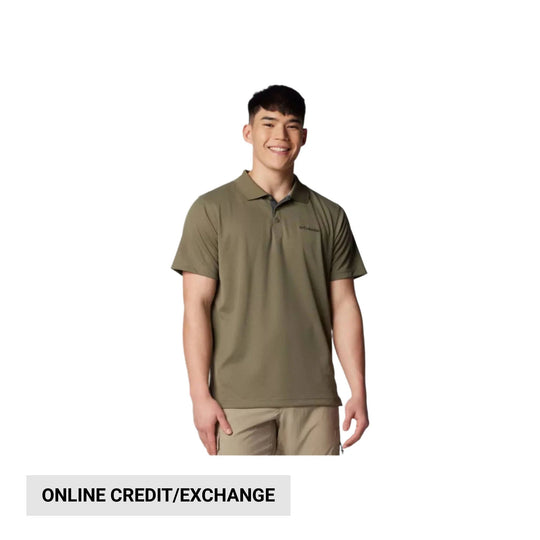 Short-sleeve olive polo shirt on a model with a small chest logo