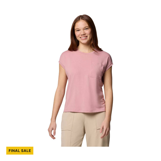 Pink short-sleeve T-shirt with a chest pocket and a FINAL SALE tag