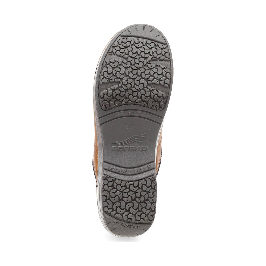 Dansko Women's XP 2.0 Waterproof - Caramel - Lenny's Shoe & Apparel