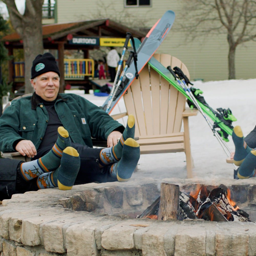 Darn Tough Vermont Exclusive Skiing Chicken Sock - Lenny's Shoe & Apparel