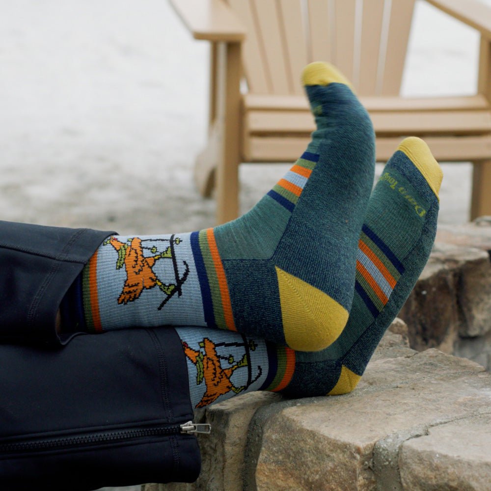 Darn Tough Vermont Exclusive Skiing Chicken Sock - Lenny's Shoe & Apparel