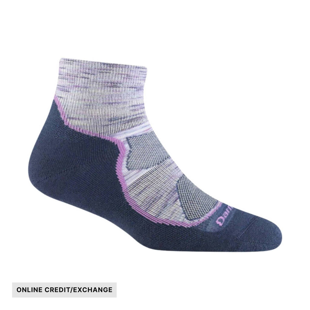 Low-cut hiking sock in navy, gray, and pink with ribbed cuff and visible "DT" marking