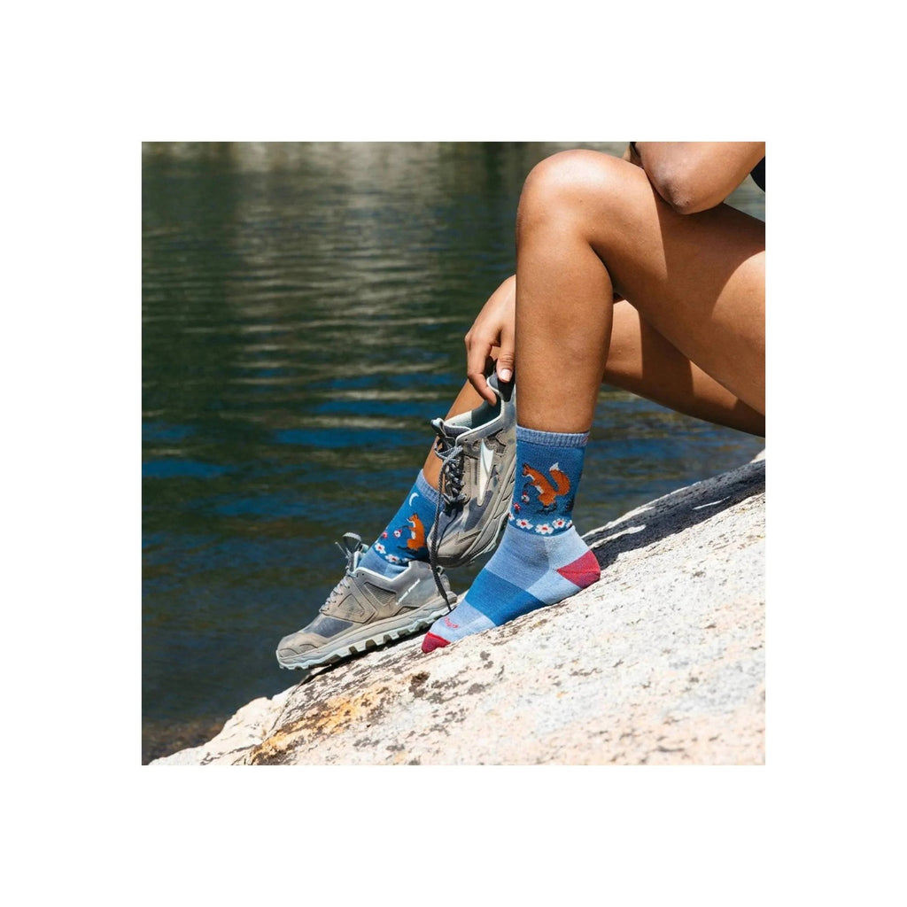 Darn Tough Vermont Women's Critter Club Lightweight Hiking Sock - Vapor - Lenny's Shoe & Apparel