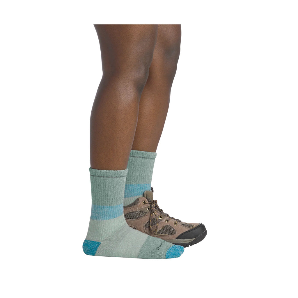 Darn Tough Vermont Women's Mountaineering Micro Crew Heavyweight Hiking Socks - Reed - Lenny's Shoe & Apparel