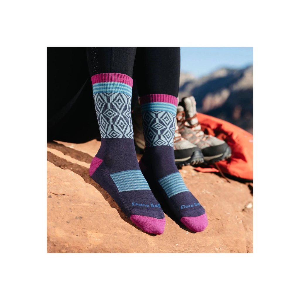 Darn Tough Vermont Women's Sobo Micro Crew Lightweight Hiking Sock - Blackberry - Lenny's Shoe & Apparel
