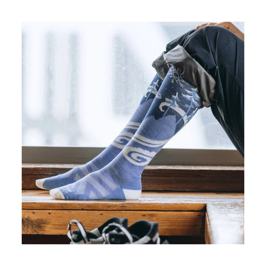Darn Tough Vermont Women's Swirlwind Over The Calf Lightweight Ski and Snowboard Socks - Midnight - Lenny's Shoe & Apparel