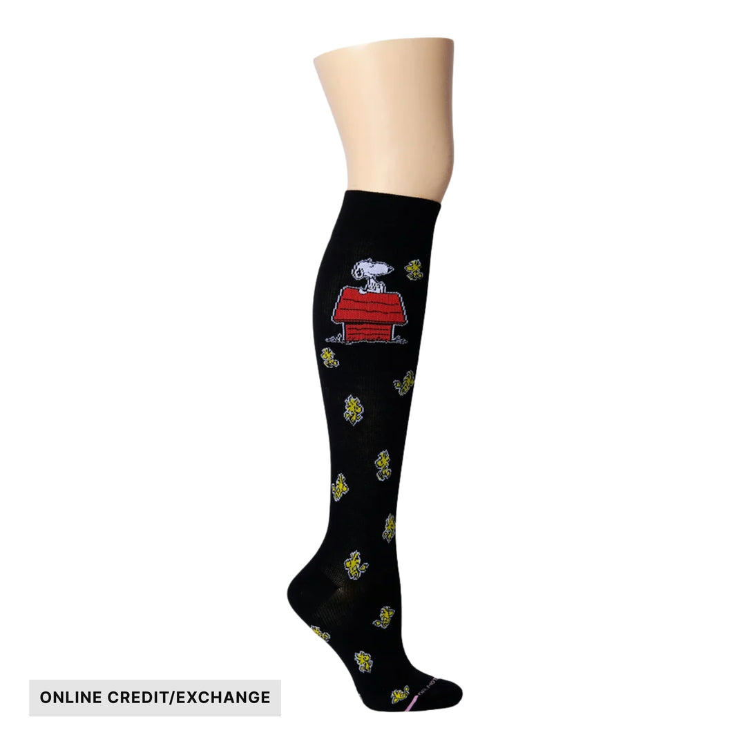 Dr. Motion Women's Snoopy Doghouse Knee High Compression Socks - Black - ONLINE CREDIT/EXCHANGE - Lenny's Shoe & Apparel