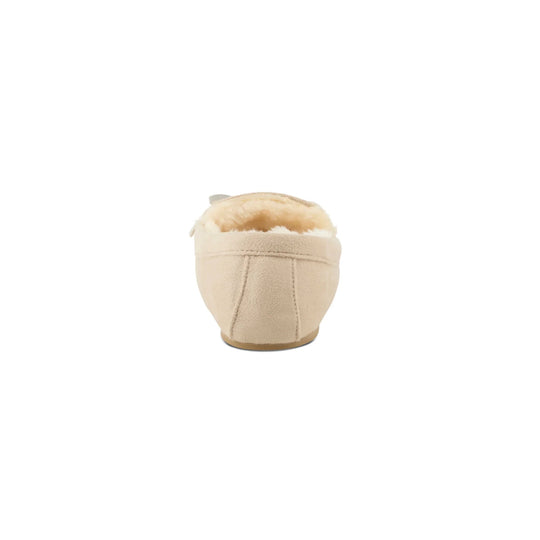 Beige suede slipper seen from the back with cream fleece lining and stitched heel panel