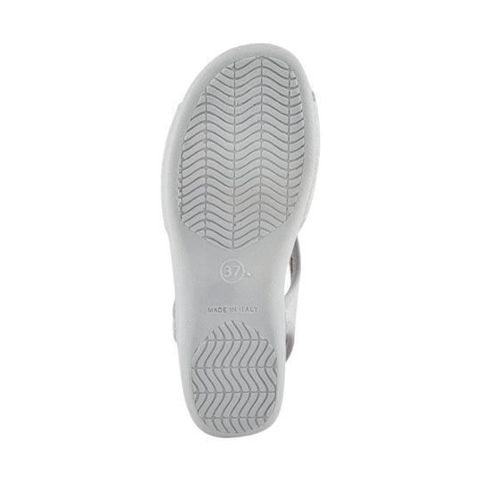 Light gray sandal seen from below, showing treaded sole with size 37 and Made in Italy marking