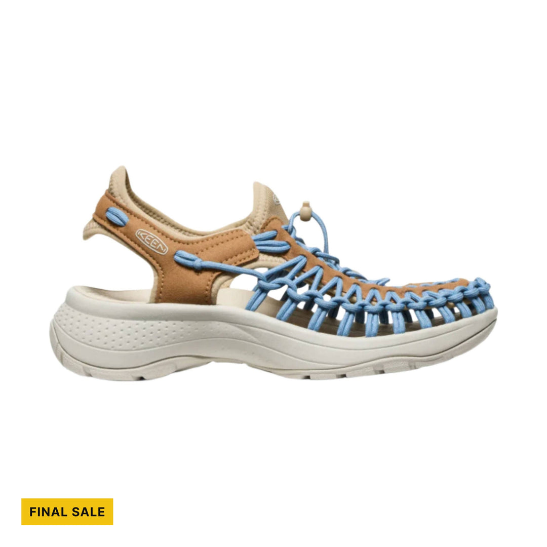 Brown and beige closed-toe hiking sandal with blue bungee laces and visible FINAL SALE tag