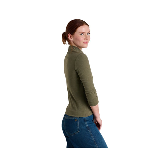 Olive ribbed long-sleeve top with a fitted turtleneck and three-quarter sleeves, shown from the back and side with blue jeans.