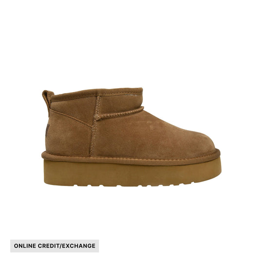Brown suede ankle boot with platform sole and slip-on cuff
