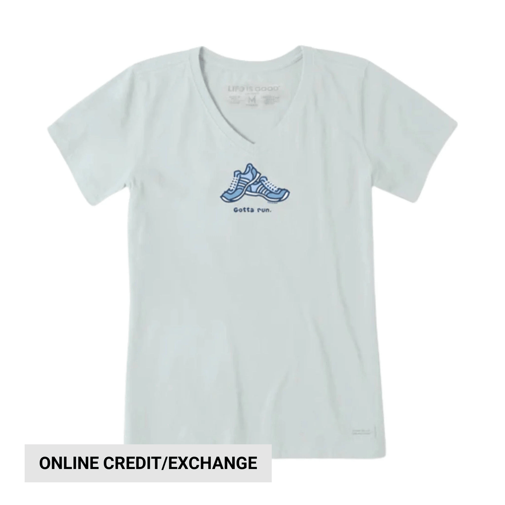 Life Is Good Women's Gotta Run Short Sleeve Tee - Fog Gray - Lenny's Shoe & Apparel