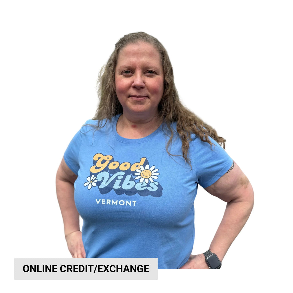 Life Is Good Women's Vermont Exclusive Groovy Tee - Cornflower Blue - Lenny's Shoe & Apparel