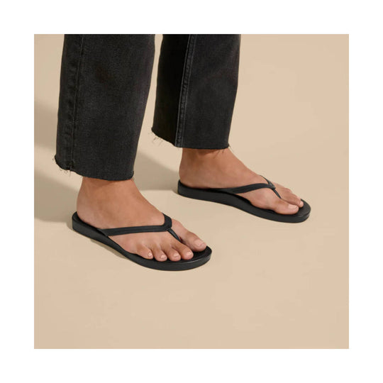 OluKai Women's Lalahi Leather Beach Sandals - Lava Rock - Lenny's Shoe & Apparel