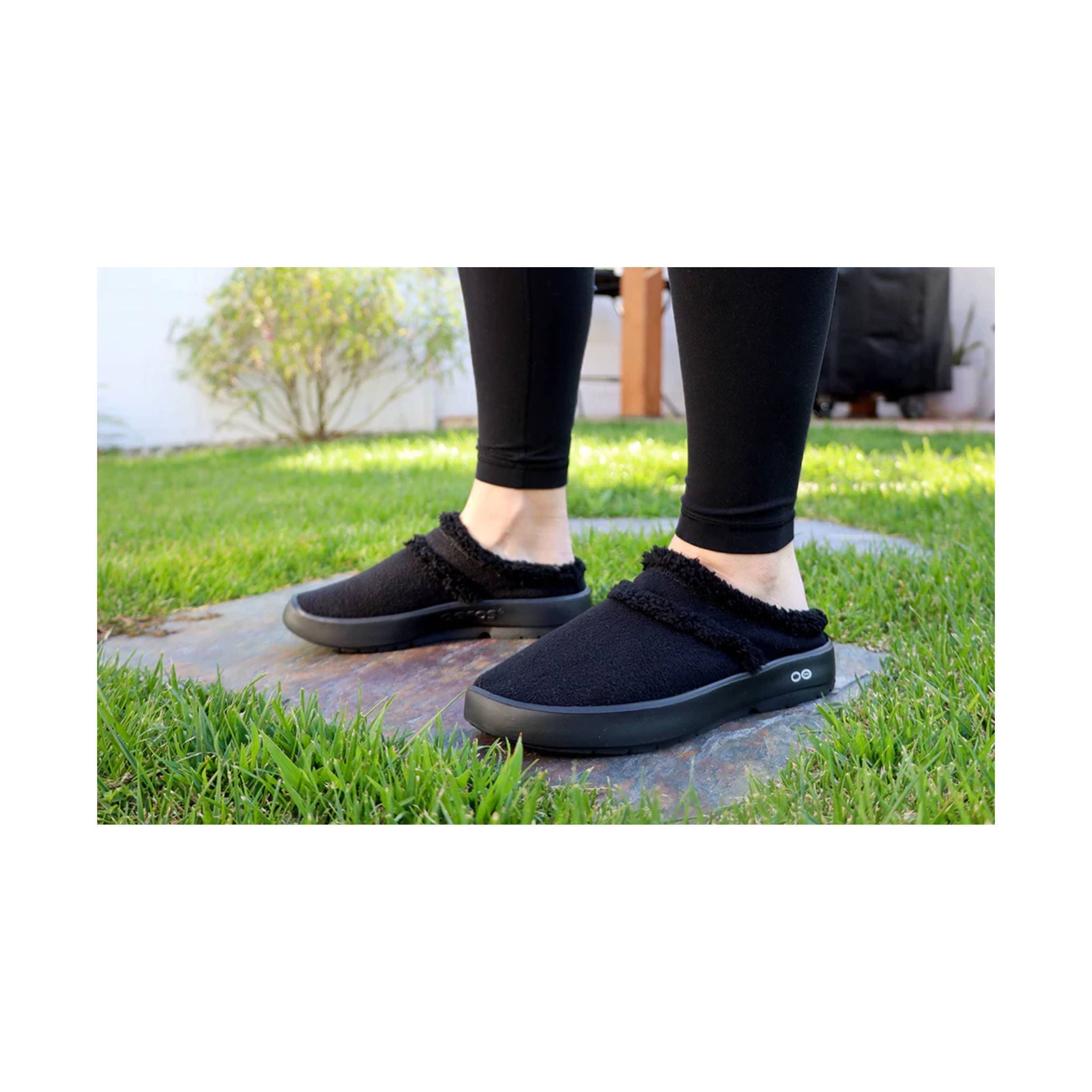 OOfos OOcoozie Mule Shoes - Black – Lenny's Shoe & Apparel