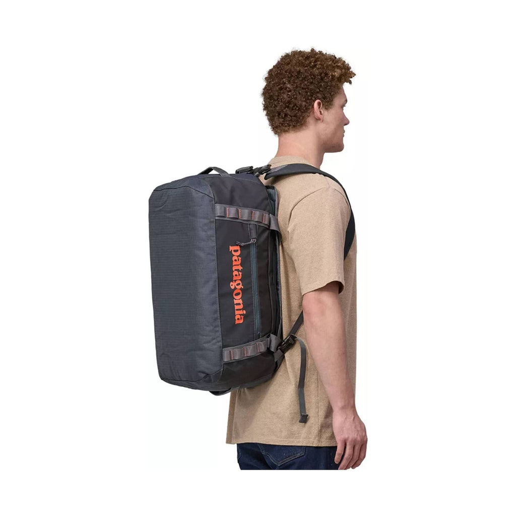 Patagonia 40L Black Hole Duffel - Smolder Blue - Lenny's Shoe & Apparel