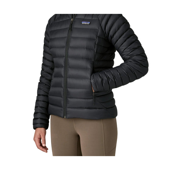 Black quilted puffer jacket with front zipper and side hand pocket