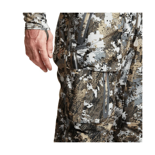 Camouflage hunting bib pants with zippered cargo pockets