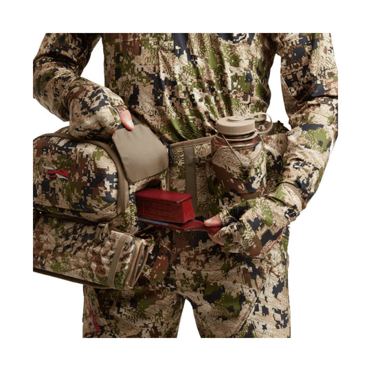 Camouflage waist tool belt with zip pockets and a water bottle holder