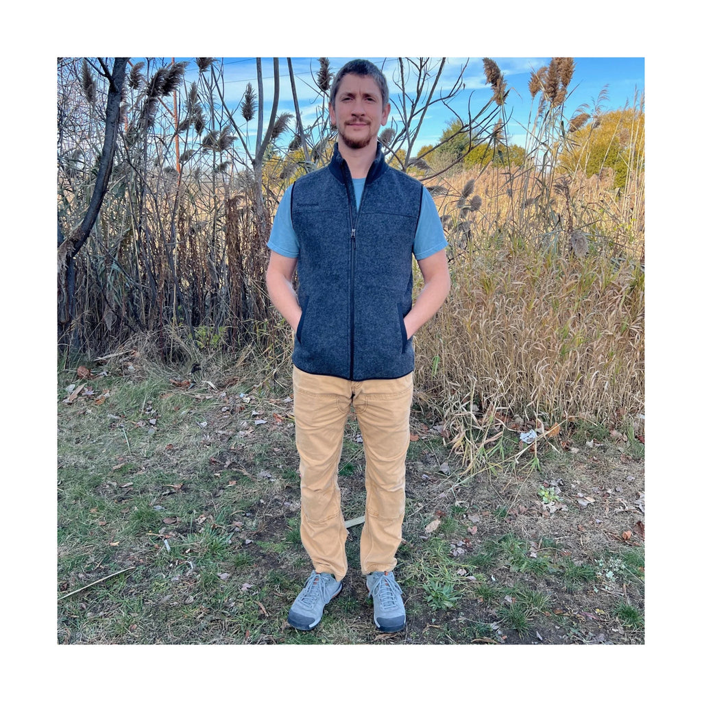 Smartwool Men's Hudson Trail Fleece Vest - Charcoal Black - Lenny's Shoe & Apparel