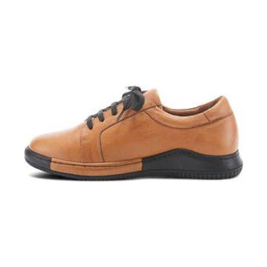 Tan leather oxford with black laces and black sole