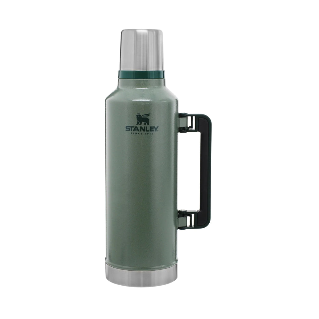 Stanley Classic Legendary Bottle 2.5QT - Hammertone Green - Lenny's Shoe & Apparel