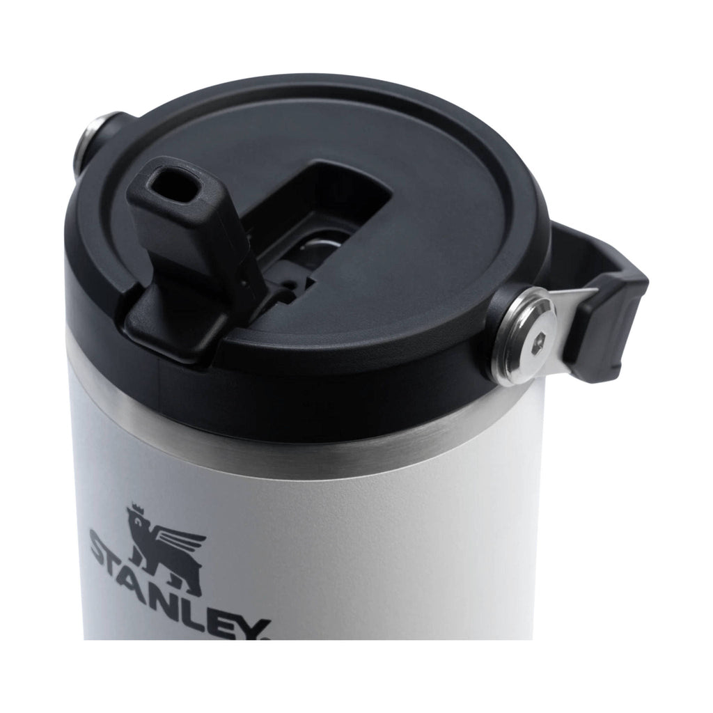 Stanley The IceFlow Flip Straw 2.0 Tumbler 30 oz - Chalk - Lenny's Shoe & Apparel