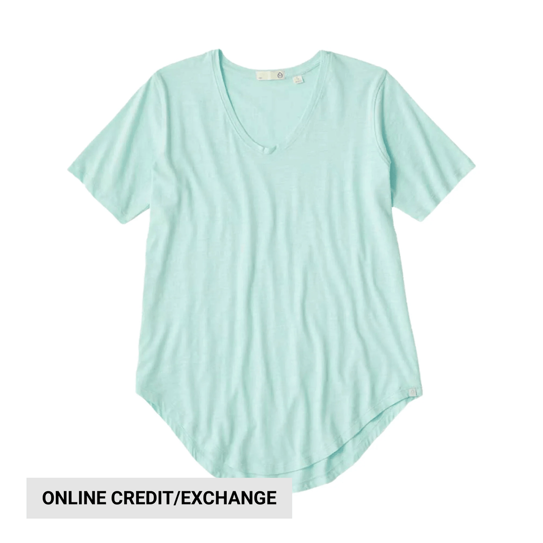 Light mint longline V-neck T-shirt with short sleeves and curved hem