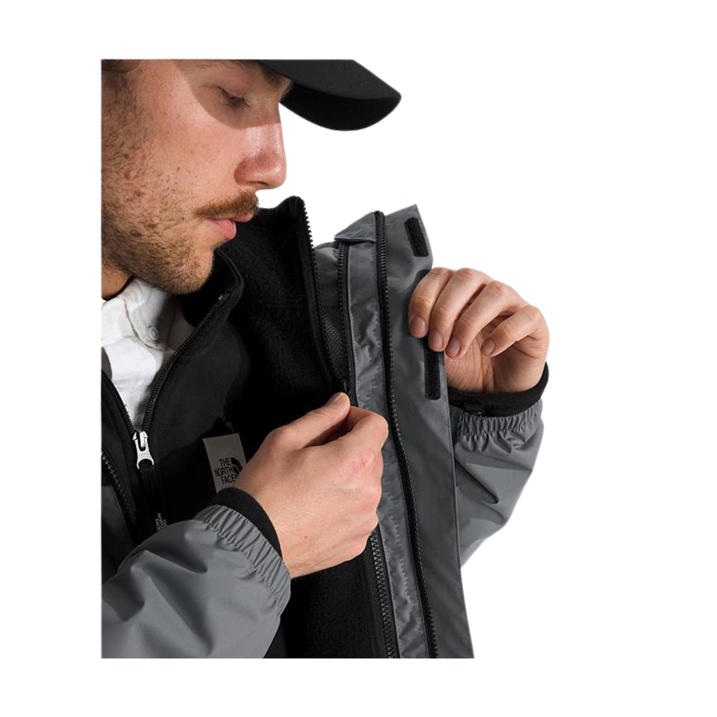 The North Face Men's Antora Triclimate Jacket - Smoked Pearl/Black - Lenny's Shoe & Apparel