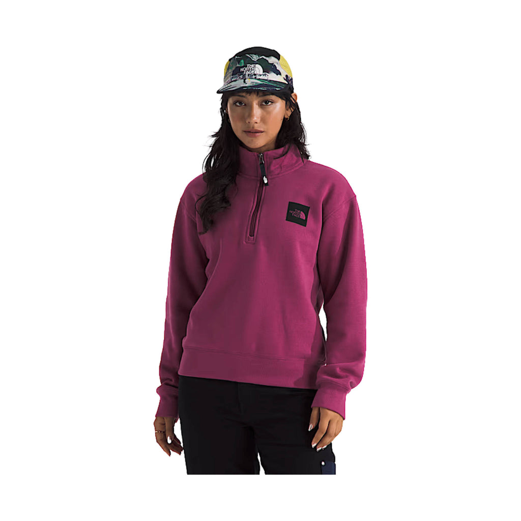 The North Face Women's Box Half Dome Quarter Zip - Cyber Berry - Lenny's Shoe & Apparel