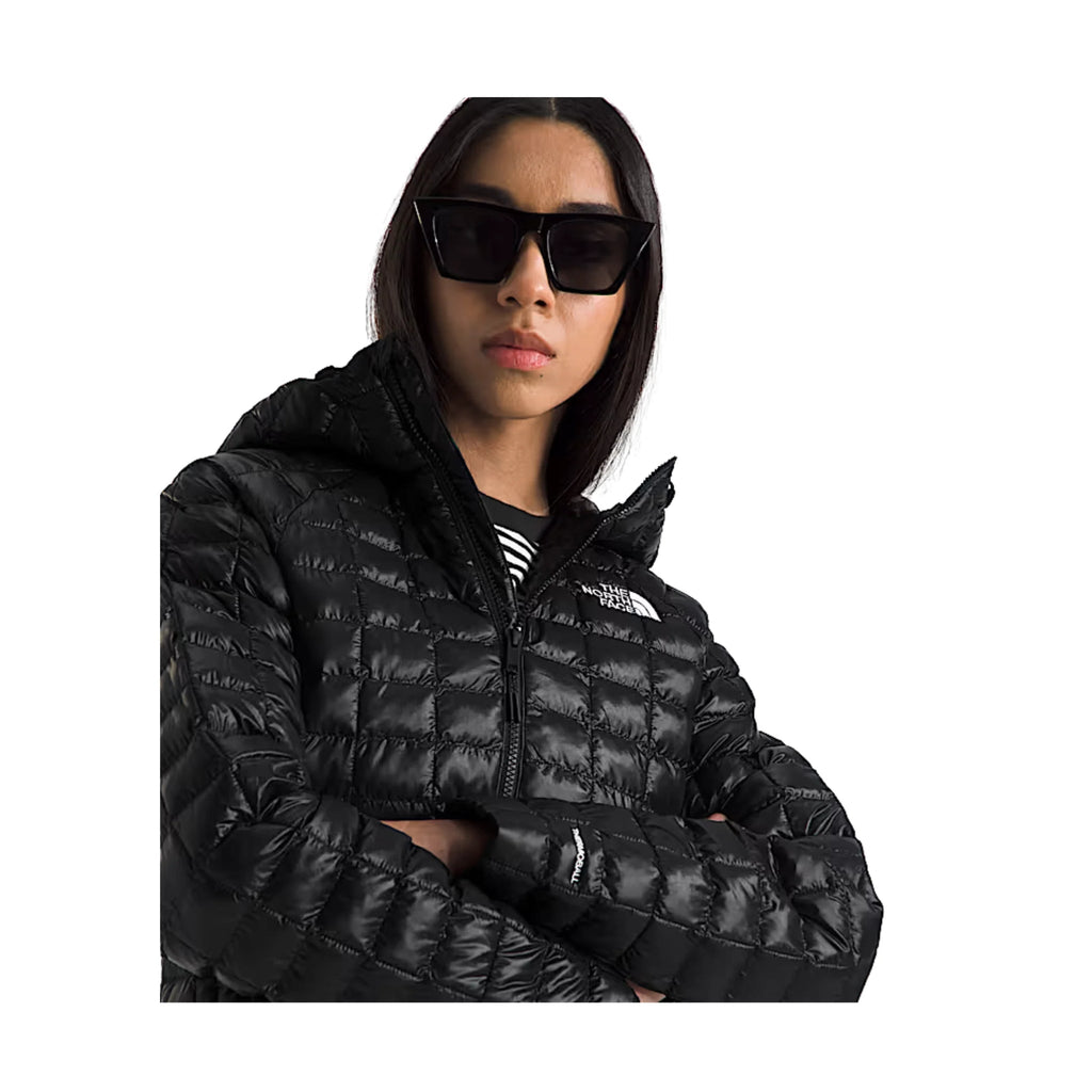 The North Face Women's Thermoball Hooded Jacket - TNF Black - Lenny's Shoe & Apparel