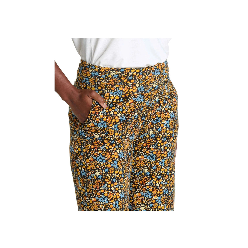 Toad & Co Women's Chaka Pull On Pant - Black Ditsy Print - Lenny's Shoe & Apparel