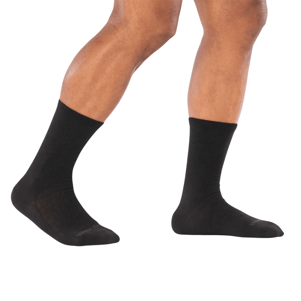 Wide Open Men's Solid Lightweight Crew Socks - Black – Lenny's