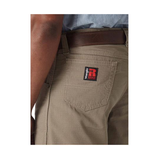 Khaki work shorts with a back pocket and visible Riggs Workwear logo patch