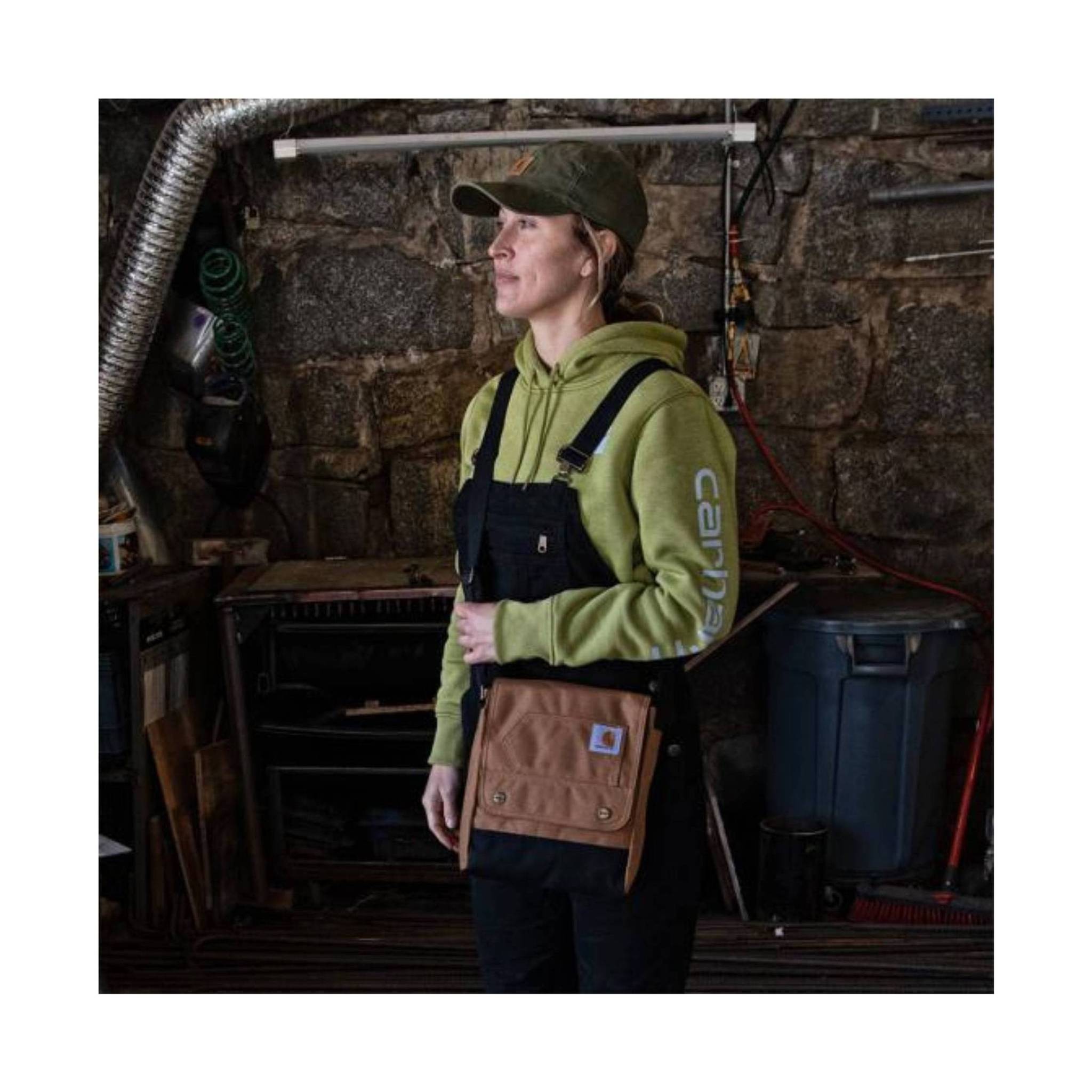 Carhartt Cross Body Snap Bag - Brown – Lenny's Shoe & Apparel